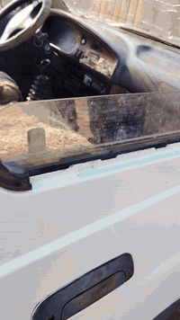 يالله سلام عليكم سيارة بريجو للبيع مديل ٩٨ سيارة جاهزة الكشر شوفت عينك الكير شرط كسنات شرط محرك وصط تحويل شوكت ماتريد  المكان نجف ابو صخير الاستفسار *********** خاص ماكو فقط تصال السعر 30وبية مجال
