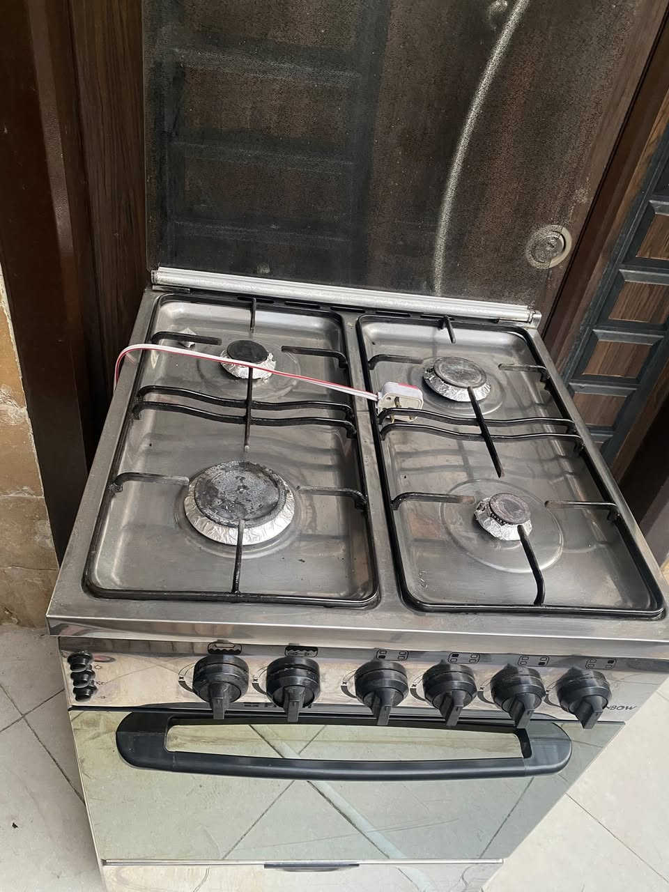 السلام عليكم من رخصة الادمن المحترم ❤️ 🌹  للبيع طباخ اربع عيون مصري ماركه فرش العيون حلوه نظيفه وفرن شغال كامل السعر 75 الف 
مكاني بغداد العامريه


**إذا كنت صاحب هذا الإعلان وتريد حذفه لأي سبب، رجاءا أرسل رسالة إلى الدعم الفني**