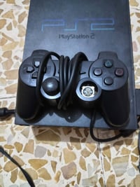 بلاي ستيشن ٢ • ٦٠ لعبة • فلاش ٣٢ جيجا