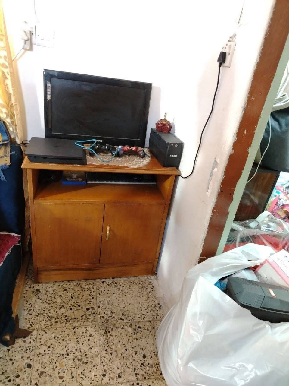غرفة نوم عراقية خمس بوب و ملحقاتها نظيفة جدا السعر ٧٠٠
كاونتر تلث قطع و سنك ٣٥٠ و بيهن مجال بغداد, العراق


**إذا كنت صاحب هذا الإعلان وتريد حذفه لأي سبب، رجاءا أرسل رسالة إلى الدعم الفني**