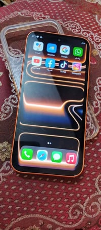 ايفون ١٧ برو ماكس • تقليد كامل • يقبل شريحة