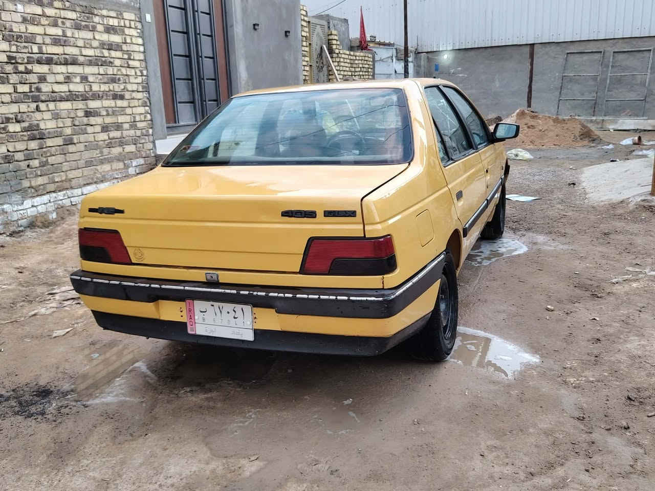 سلام عليكم
سياره بيجو 405. موديل 2012
بيها جاملغ امامي مصبوغ  اثر جراد 
سنويه ل 2030 رقم بغداد تحويل مباشر مكينه كير حداديه جدد 
رقم: ***********
مكاني حله شارع 80
مكلف بل نشر
