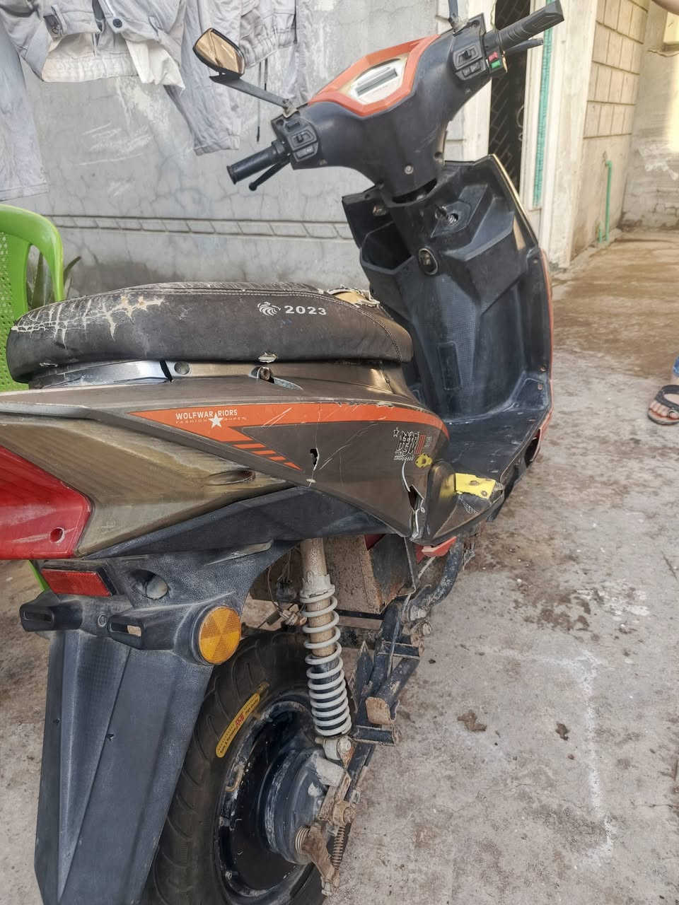 دراجه البيع. بطاريات. هابطه  
السعر 150 وبيها مجال الشراي


**إذا كنت صاحب هذا الإعلان وتريد حذفه لأي سبب، رجاءا أرسل رسالة إلى الدعم الفني**