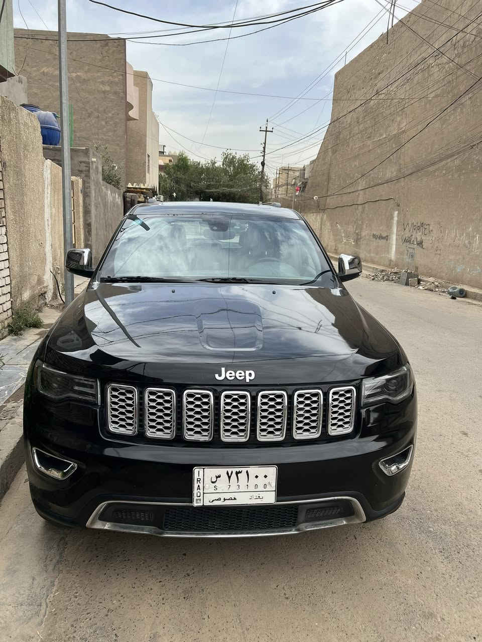 جيب كراند شيروكي موديل 2021
مواصفاتها
كامره خلفيه
فتحه سقف 
سقف بانورامي
صندوك كهرباء
التحكم على المنحدرات
مستشعر وقوف
تدفئه المقاعد
تبريد المقاعد
بصمه
حساس المطر
شاشه
مراقبة النقطه العمياء
مانع الانزلاق
آبل كاربلاي
4x4
مثبت السرعه التكييفي
حساسات ضغط الاطارات 

1C4RJFBG8MC646697
رقم الشاصي 
بيها 4 قطع صبغ 
السياره ماشيه 124 الف
 السعر
245$


**إذا كنت صاحب هذا الإعلان وتريد حذفه لأي سبب، رجاءا أرسل رسالة إلى الدعم الفني**