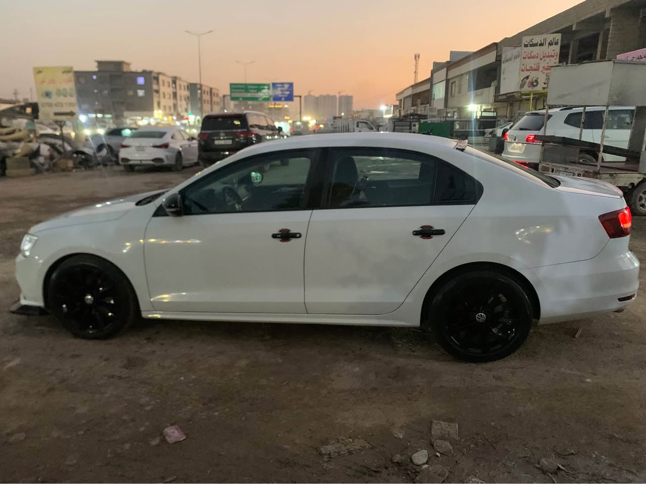 جیتا 2016 بێ سبوخ و بێ لێدران پێش و پشتی کەپسە 175 کیلۆمەتر رۆیشتووە مەکینە 20 ی بێ تۆربۆ مواسفات خلیجیە رەقەم تەلەفۆن *********** أربيل, العراق
