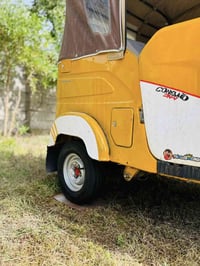 شباب21للبيع اوراق كامله مابيه اي نقص تكتك شوفت عينك خير من الله بيه فق...