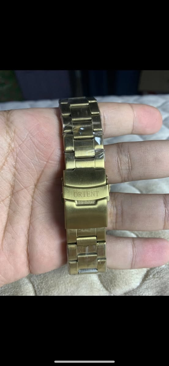 اورنيت ياباني
بالة غير مستخدم 
وزن ثقيل دبل قفل 
زجاج مقاوم للخدش 
منفذ يوم وشهر 
ضد الماء 

السعر 30 الف على اول تم


**إذا كنت صاحب هذا الإعلان وتريد حذفه لأي سبب، رجاءا أرسل رسالة إلى الدعم الفني**