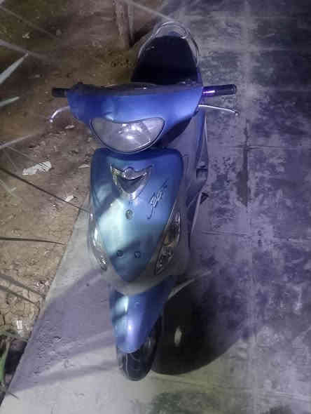 سلام عليكم دراجة منغولي نازله من الرمبه تقريباً 7اشهر دراجه جنت اديرله 50/10 دراجه صار بيه بكن وفتحت مكينة غير هاذه الدراجه مكفوله الله شاهد دراجة عارضه للبيع مكان الرشاد السعر 500
الرقم الهاتف :***********
