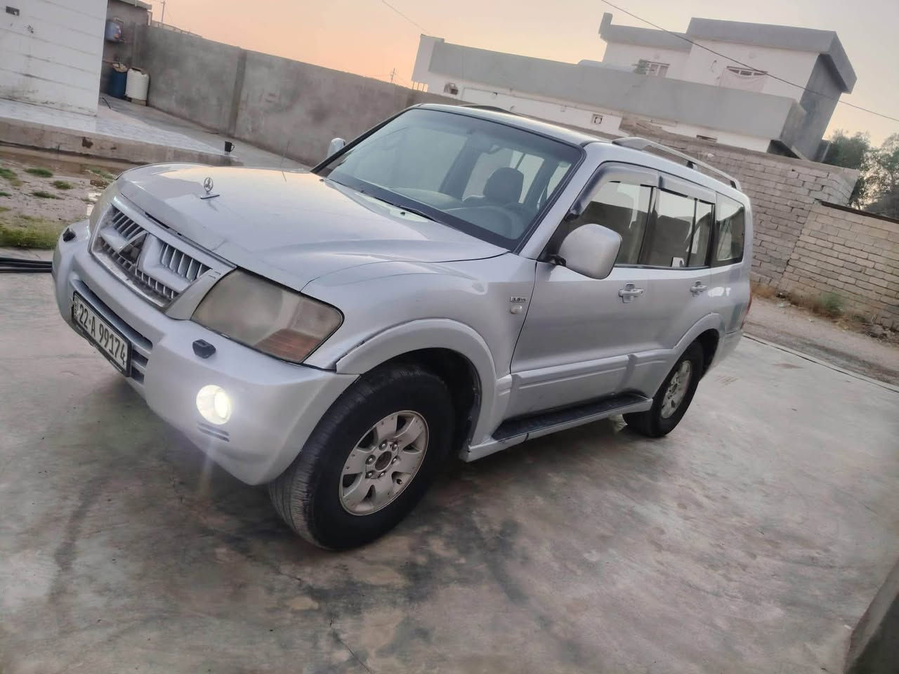 باجيرو 2004 للبيع بالقسط وبدون مقدمة
ضرر خفيف ، گير ومحرك تمام ، شرط التحويل 
للاستفسار ***********
