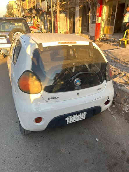 بانده 2011 سياره جاهزه رقم بغداد دولي سنويه جديده 
كفاله عامه كير محرك تبريد صدر السعر 47
العنوان بغداد الغدير قرب جامع الامام علي ع
رقمي ***********6
