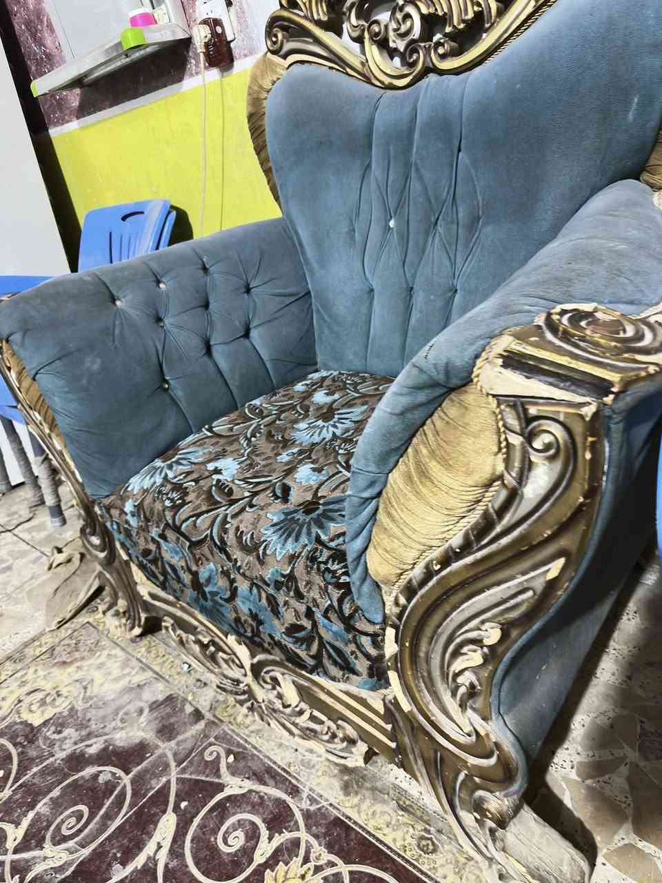 سلام عليكم قنفات للبيع و1ام 4نفرات و1ام 3نفرات و2ام نفر  نضافه100/50 مناسبات كلش ..اتصال فقط 
***********
