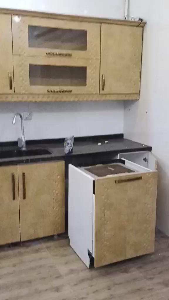 لە هەولێر ٦ متر ۱۰سم هەموو جهازەکانی لە گەڵە بەس غسالەکە لە گەڵ نیە لوک لوکە داری ئەسڵ


**إذا كنت صاحب هذا الإعلان وتريد حذفه لأي سبب، رجاءا أرسل رسالة إلى الدعم الفني**