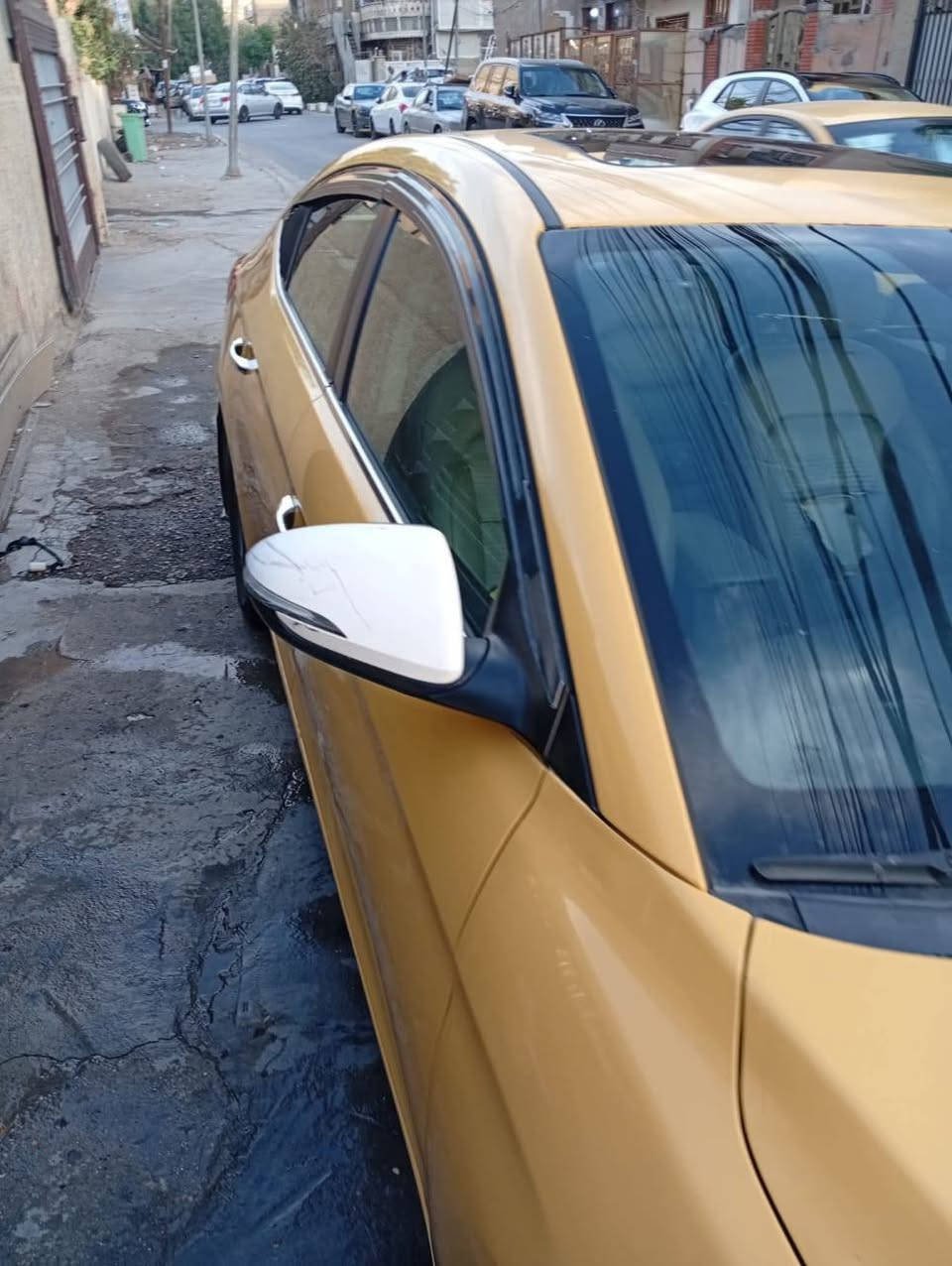 النترا تكسي
وارد امريكي فوووول مواصفات 
موديل 2017
ماشيه 147
رقم بغداد
كير ومكينه مكفول
السعر 119
مكان السياره الاعظمية 
***********
***********
