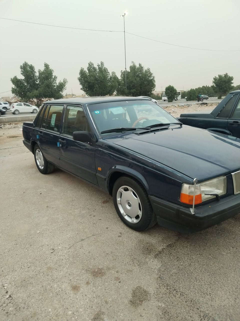 فولفو 740 مديل 91 رقم نجف دولي بسمي سنويه 2031  بخاخ مكفوله ماعده صبغ باب ودور جاهزه منكلشي بس التبريد البوري طاك كون سويي الشراي يخابر وبلخدمه ***********
