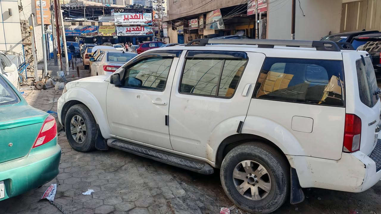 السعر ٨٥ سنوي صاقطه صار شهر نضيفك خليجي ٢٠٠٨ بغداد رقمه بكاني هم بغداد الشراي يتصل ***********
