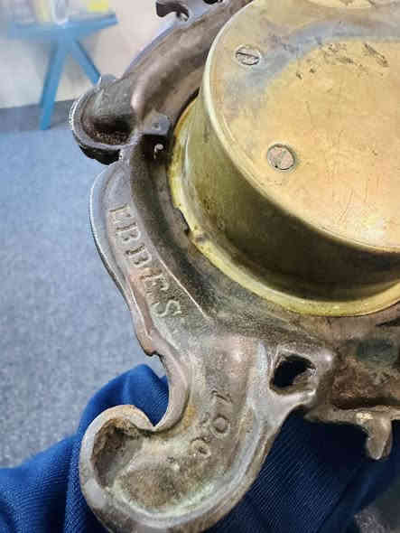 مقياس ضغط جوي برونز ثقيل القياس في الصور
*********** واتساب المحل في السليمانية يوجد توصيل
