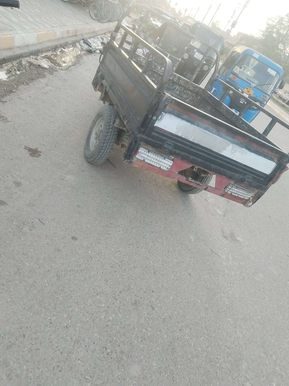 ستوته للبيع موديل 12كله شغاله مكينه بيه تخبل مال 20 مفتوحه تخم تاير جديد لايت عالي ناصي كله شغاله البدي ما مكصوص ستوته رقم راعيه برفاعي سعره 900 وبيه مجال غليل ول ما يشتري لا يطي سعر من يمه ليش يسمع حجايه مو حلوه مكاني ناصريه غضاء نصر لهاتف ***********
