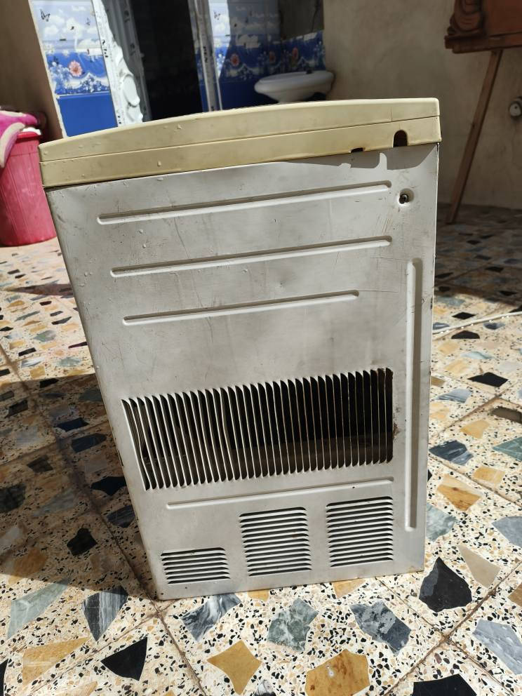 مره خصت صاحب لكروب مكيف للبيع السعر 125بي مجال قليل شغال مكاني جمعيات نهايت شارع عشرين رقمي ***********بس عل خط اتواجد عمارة, ميسان
