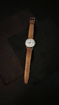 تيسوت سويسري • ساعة قديمة • حركة ميكانيكية يدوية