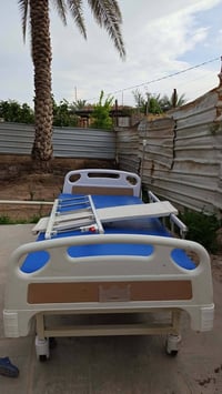 سرير مستشفى • مرجوحه بغلاف • ديوانية شامية