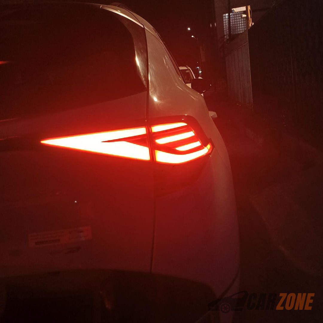 عربي/ کوردی
.
.
.
Kia Sportage GT-Line
السعر: 24,000 $
الموديل: 2023
المسافة: 25,000 km
اللون: أبيض
الصبغ: نظيف
الموقع: الأعظمية، بغداد
هاتف البائع: ***********
نحن على وشك الإطلاق قريباً! يمكنك الضغط على الرابط أدناه للتعرف علينا والتسجيل الآن للحصول على المزايا
www.car-zone.online/ar
---
Kia Sportage GT-Line
نرخ: 24,000 $
مۆدێل: 2023
مەودای ڕۆیشتن: 25,000 km
ڕەنگ: سپی
بۆیە: پاک
شوێن: ئەعزەمیە، بەغدا
ژمارەی فرۆشیار: ***********
ئێمە بەم نزیکانە دەست پێ دەکەین! دەتوانیت لینکەکەی خوارەوە بکەیت بۆ ئەوەی بمانناسیت و ئێستا تۆمار بکیت بۆ بەدەستهێنانی سوودەکان
www.car-zone.online/ku
#carzone #كارزون #کارزۆن #iraq #cars
#Kia #Sportage
