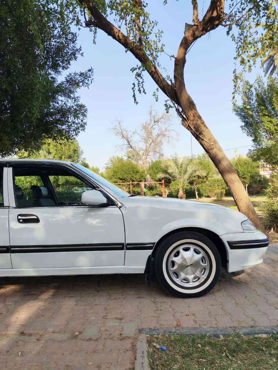 شلونهم الشباب تدور برنس جديد وكشخه بما تعني الكلمه تابع التفاصيل للنهايه 

السلام عليكم (( للبيع )) 
دايو برنس ١٩٩٥ لون ابيض رقم بغداد انكليزي باسمي سنوية ٣١ هزه جديده 

محرك مفتوح وكير خير من الله وترايها ونعومتها هي تسولف التبريد ثلج 🥶 وكل تفاصيلها شغاله وعلى وضع الشركه ولله الحمد على ايد وحده من ٢٠٠٦ وكلش معتنين بيها 

كهربائياتها ودواخلها كلش متعوب عليهن صدر امامي خلفي نظيف جدا 

السياره مصبوغه عام للجماليه بدون اي ضربه قوية ونصبتها بالحقيقه هي تسولف 

السعر :- ٥٣ ورقة وبيها مجال للطيبين 
الاتصال :- *********** 
العنوان :- بغداد / الكاظميه 

وبالعافيه على صاحب النصيب سياره متخجل ابد وبعد الفحص والاتفاق يتم تحويل السياره مباشرة مابقيها بأسمي وربي يرزق الجميع
