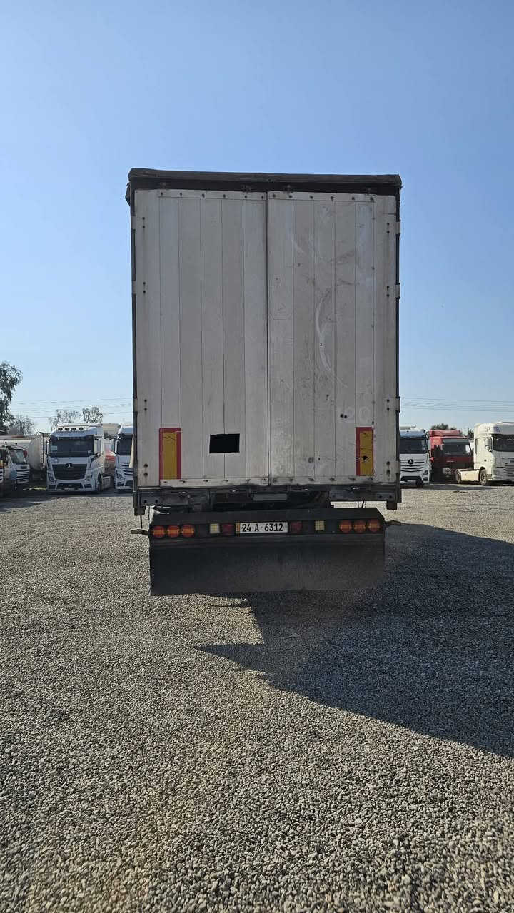 للبيع موديل 2001 حجم 420 گيرعادي مكفول سياره
سعر 165 $ مجال 
***********
***********
سياره موجود في معرض اربيل في قضاء خبات 📍
