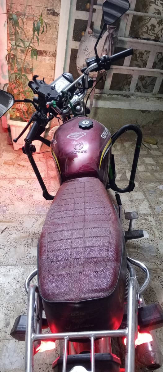 سلام عليكم ايراني سونك 24 عل 25 دراجه كفاله عامه مكينه 150 مكاني بغداد حسينيه راشديه سعرهه 800 وبيهه مجال قليل ممتواجد عل فيس ***********
