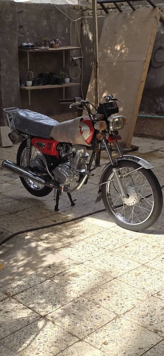 اسلام عليكم
للبيع 23 شلامچه اصلي كفاله الدراجه سنويه بأسم نوار الباشا الوكيل ابو الديوانيه بعدهي ما مداوره الدراجه شوفت عينك خير من الله ***********
