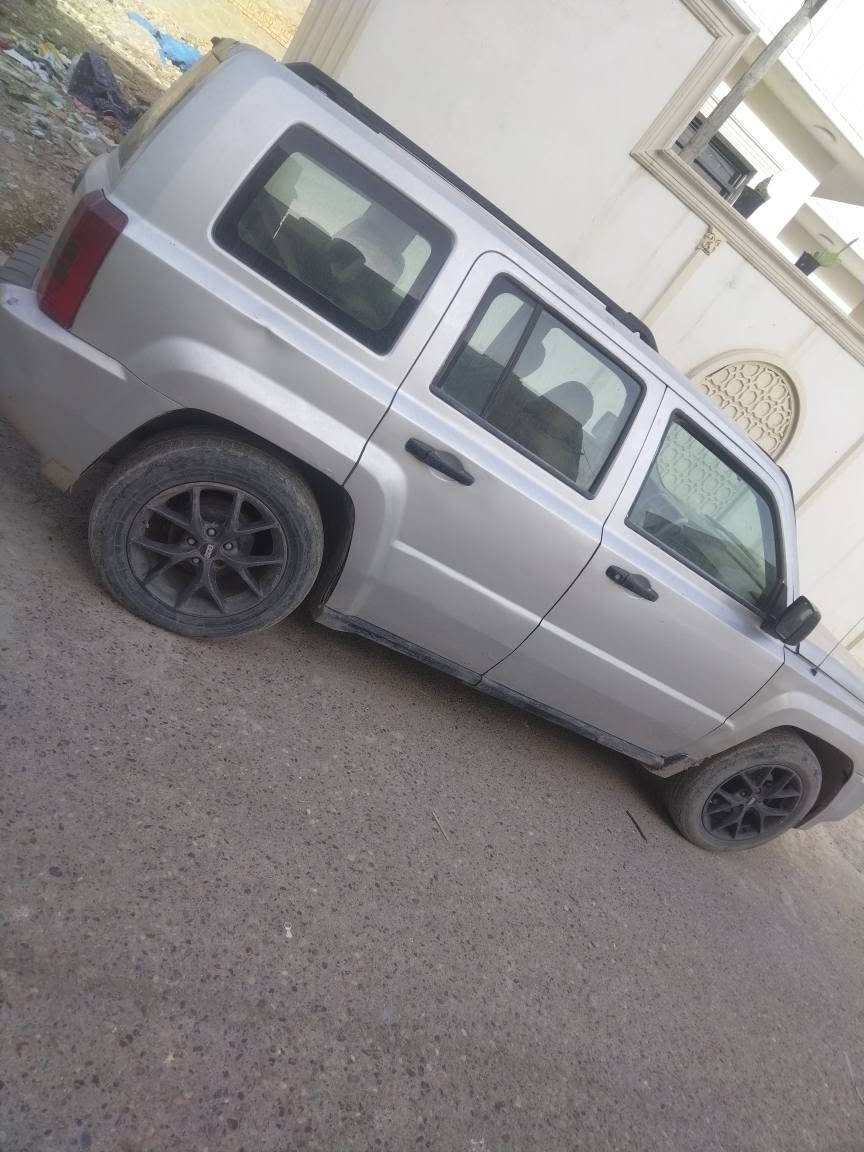 جيب باتريوت موديل ٢٠٠٨ رقم بغداد بأسمي مصبوغة عام وبيها معجون بكصة القمارة حداية تعبانة وتايرات تعبانه تبريد شغال كير محرك خير من الله السعر ٥٠ ورقه وبيها مجال قليل.. العنوان بغداد بلديات بغداد, العراق


**إذا كنت صاحب هذا الإعلان وتريد حذفه لأي سبب، رجاءا أرسل رسالة إلى الدعم الفني**