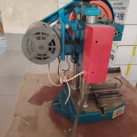 اخوان السلام عليكم معمل جلافة للبيع هو وموادة السعر40 وبي مجال07800774...