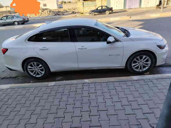 مكلف بلنشر ماليبو كلين بدون صبغ بدون ايرباك
فقط دعاميه مبدل وشبر بارد فوك التايرات الخلفي 
موديل 2018 رقم كركوك تحويل مباشر 
اللون أبيض
مواصفات LT سرعه 160 مو 140 
حجم المحرك 15 تيربو
كير AT المرغوب
ماشيه 118 الف ميل 
حساس تاير عدد 2 ومبخره والباقي فول الفول
كشن كهربائي 
مكاني صلاح الدين بيجي 
*********** السعر 110 وبيها مجال
