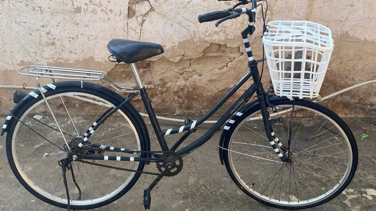 بايسكل ياباني للبيع
شغال فول بريكات كاملة
السعر : 45
الرقم : ***********
