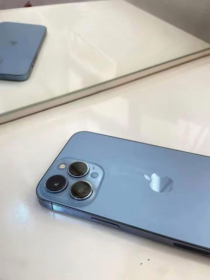 ايفون ١٣ برو ماكس نظيف نظافة مليون بالميه من كد ما نظيف عبالك جديد ذاكرة ٢٥٦ وبطارية ٨٦ بلاديه ما مرفوعه ولا معلايه وشرط مكفول من الصيانه والتبديل جهاز حسبالك فاتحه بيدك من كد ما جديد وملحقاته كامله وسعره حلو بنسبه لهيج نظافه
مكاني / ذي قار / قضاء الفجر
للتواصل/ ***********
واتساب
