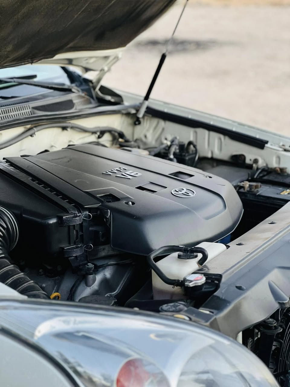 #البرادو_الجميل_بيع_سريع
سلام عليكم تيوتا برادو 2008 خليجي فول مواصفات 1/1 فتحه  
مكينه 6V/4000 مكفوله مع ((الكير اوتماتيك))
سياره جديده جدا مكفوله من الضربه والصبغ والتبديل  مع سونار مرفق بالمنشور فقط البنيد بيه تكشير صبغ ومصبوغ فقط (رقم بصره بسمي سنويه جديده وهزه 2031 دولي ) داخل عسلي 7 راكب فور ويل 3 قطع تبريد مع تبريد وتدفئه بالكشنات سبير تعليك كأمره شاشات 3 حساسات منضومه زنون اصلي تخم تاير حداده كله جاهزه من كلشي ستخدام شخصي 
عنواني البصره الاستفسار  ***********

سعرها معقول جدا 

لمعرفه السعر سوي تعليق على سوق بغداد أون لاين ـــــــ Baghdad Market سوق بغداد أون لاين ـــــــ Baghdad Market  Online
