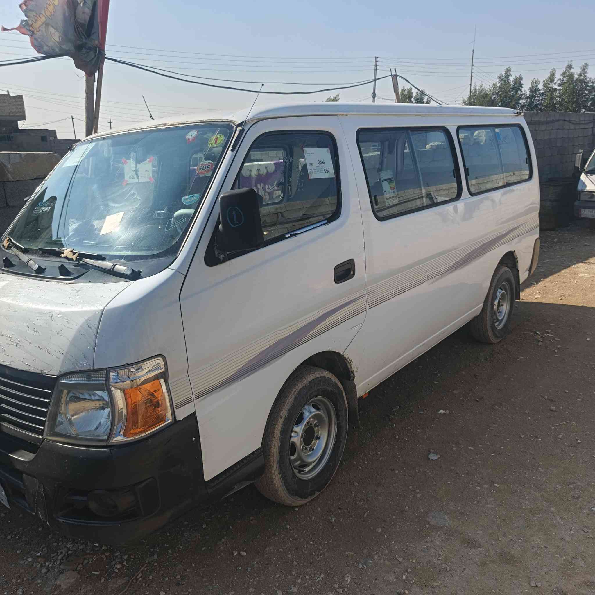 السلام عليكم كيا نيسان 2008
السياره نضافتها حلوه خير من الله مكينه خير من الله. 
كامله من كلشي بس اطي كير وطلع باقي تفاصيل بلفيديو 
تحويل ثاني يوم السياره بسمي 
المكان بغداد العبيدي 
رقم الهاتف ***********
