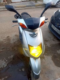 سكنس نثية للبيع دراجة كاملة ما بيها اي نقص ابد دراجة حلوة شلعة ومعدل ب...