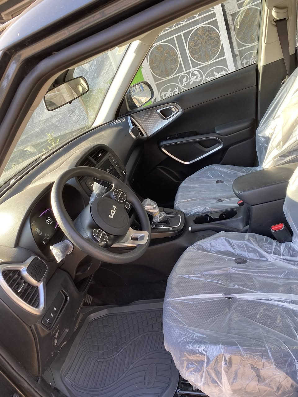 السلام عليكم
كيا صول موديل 2025وارد أمريكي حادثها باب وجاملغ مبدلات بنفس اللون وصبغ نص بنيد بدون ايرباك راجع سستم  بدون شواصي اولغود

ماشية ٢٥ الف مكينة 2000 دوش تحكم استيرن نظام توقف ذاتي حساسات رادارات جانبية نظام يكو شاشة كامرة دواره رقم النكليزي الجديد ابسمي مكاني بغداد الجديده السعر 157 وبيهامجال***********
