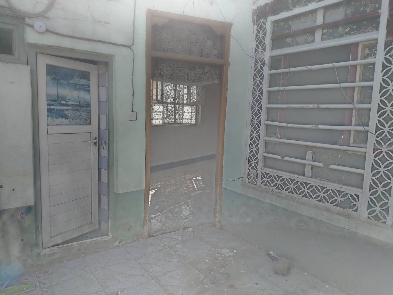 دار للايجار مساحه ١٠٠ متر صاله وغرفه ومطبخ وصحيات العنوان شارع المطار الجديد شارع الشفلات رابع فرع ايجاره ٢٥٠ قفل قفل للإستفسار الاتصال على الرقم *********** وتساب
