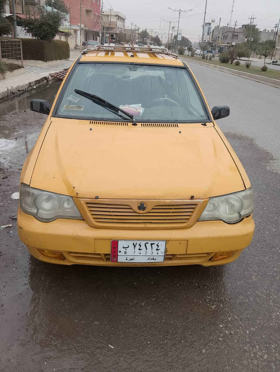 سايبا موديل 2013 رقم بغداد
مصفره هيئه وغرامه وسياره  تحويل ثاني يوم 
تخم تاير جديد 
صدر امامي خلفي جديد 
سياره خير من الله 
سعرهه 36 وبيهه مجال 
مكاني موصل الايمن 
***********
