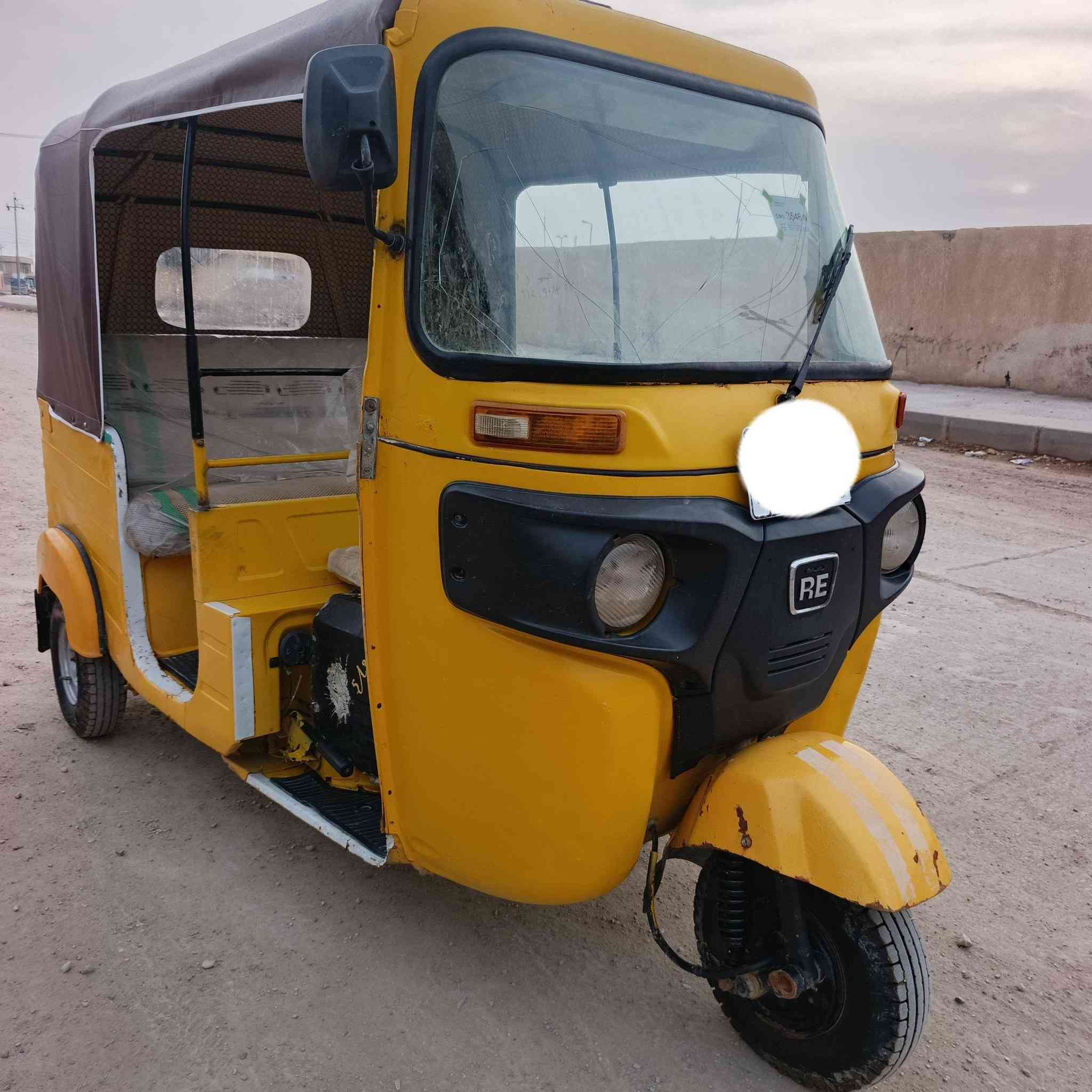 السلام عليكم يابه تك تك رقم ٢٠١٩ بشهر ١١ محسوبه على ٢٠٢٠ تكتك كله جديد جادر جديد كهربائيات جديده تخم تاير جديد بس الدوس معمره تجي وتشوف بعينك ***********
