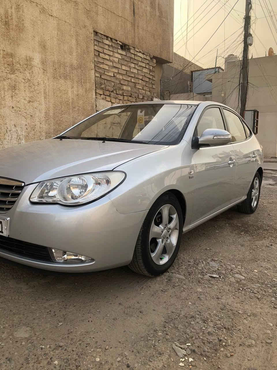 سلام عليكم النترا افانتي خليجي موديل 10 سيارة بيها  صبغ باب ومكانات فقط بدون دواخل سيارة علا وضع شركه ماشية 170 رقم بغداد دولي سعر 85 وبيها مجال شي قليل   *********** بي واتساب غير متواجد عل فيس
