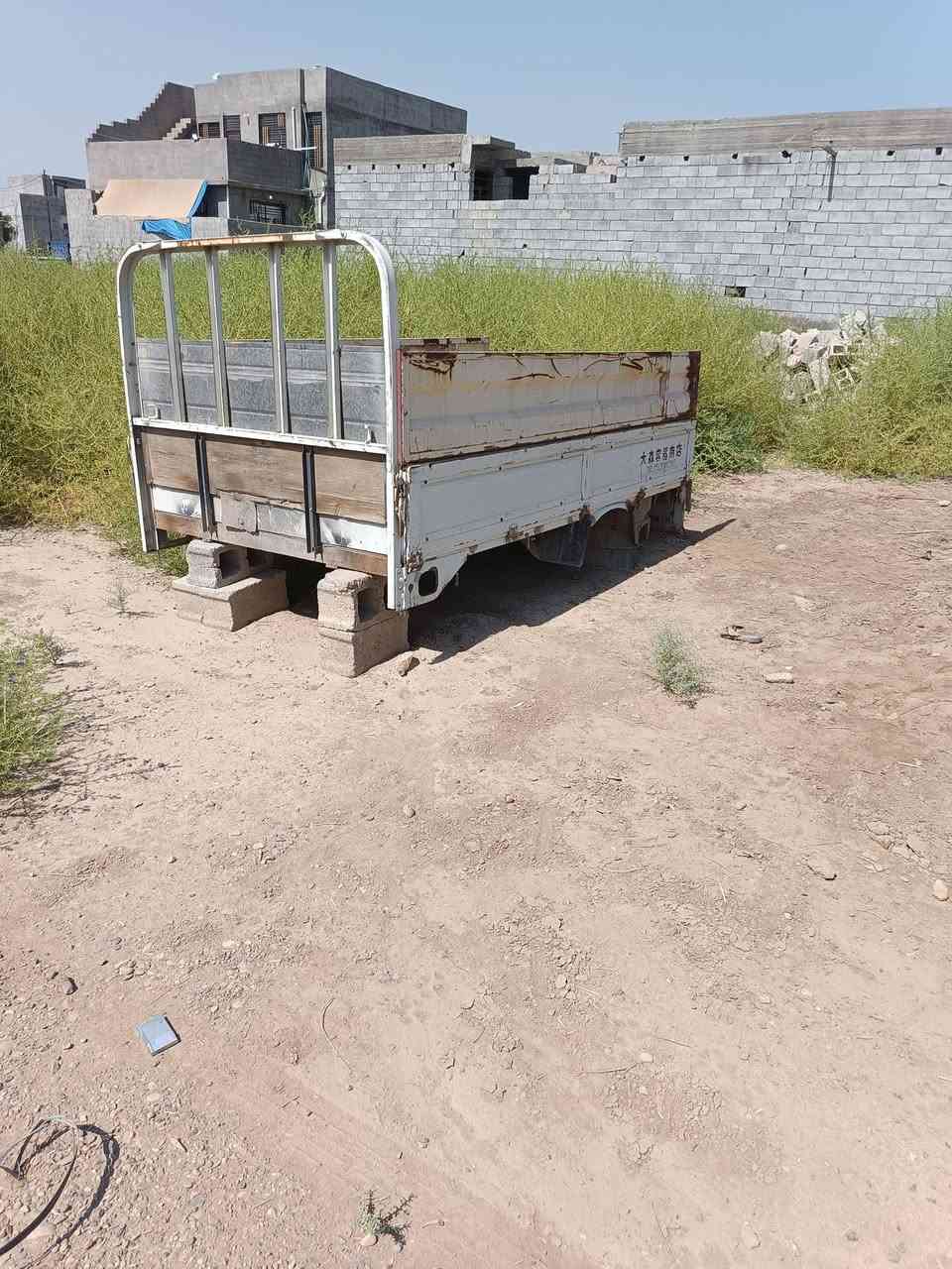 بدي داينه للبيع نضيف المكان ديالى رقم الهاتف ***********
