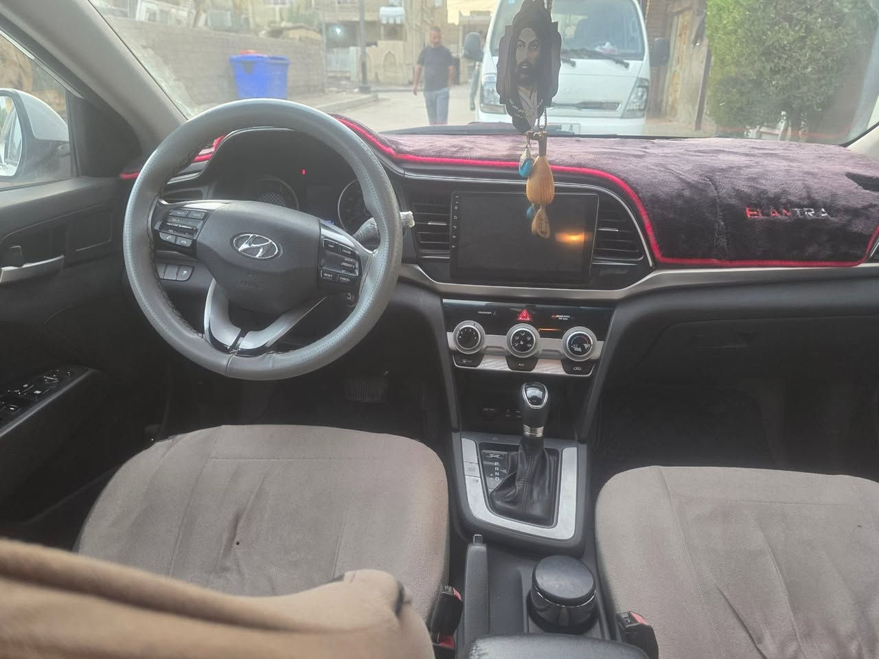 النترا موديل ١٩ حره محرك ٢٠٠٠ دوش الحادث موضح بلصور الكير بي صفنه ابيع كير مامكفول للإستفسار ***********
