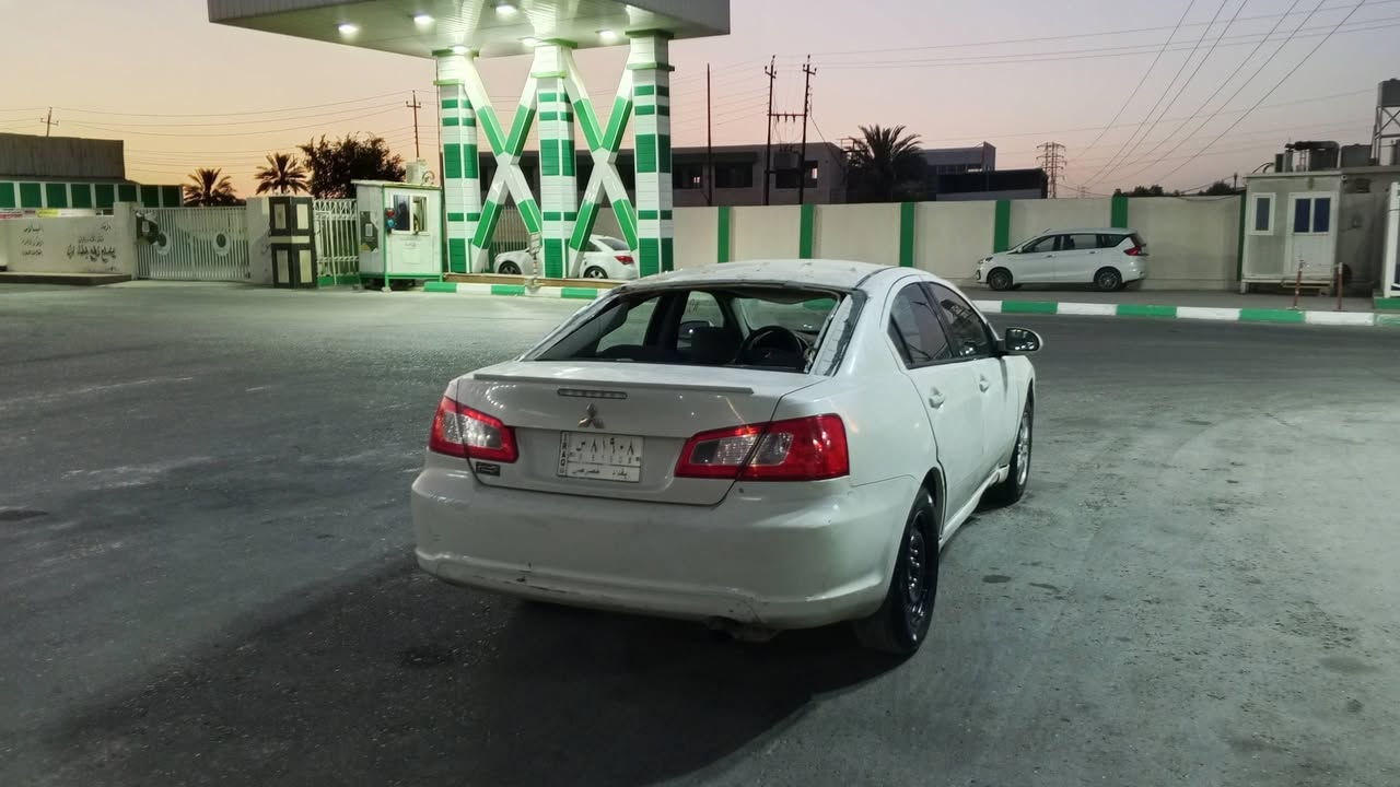 السلام عليكم اخوان مسبوشي كالنت موديل 2009 رقم بغداد تحويل مباشر السيارة مكلوبة ابيع على وظعهة سيارة شخالة وتمشي تبريد شغال مكينة كير صدر خير من الله العنوان بغداد الحسينية الراشيدية مقابل المرور السعر 40 وبيهة مجال الشراي يتصل ويدلل اعتذر من الخاص ***********
