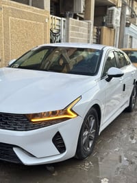 كيا K5 • ٢٠٢٢ • ١.٦ تيربو