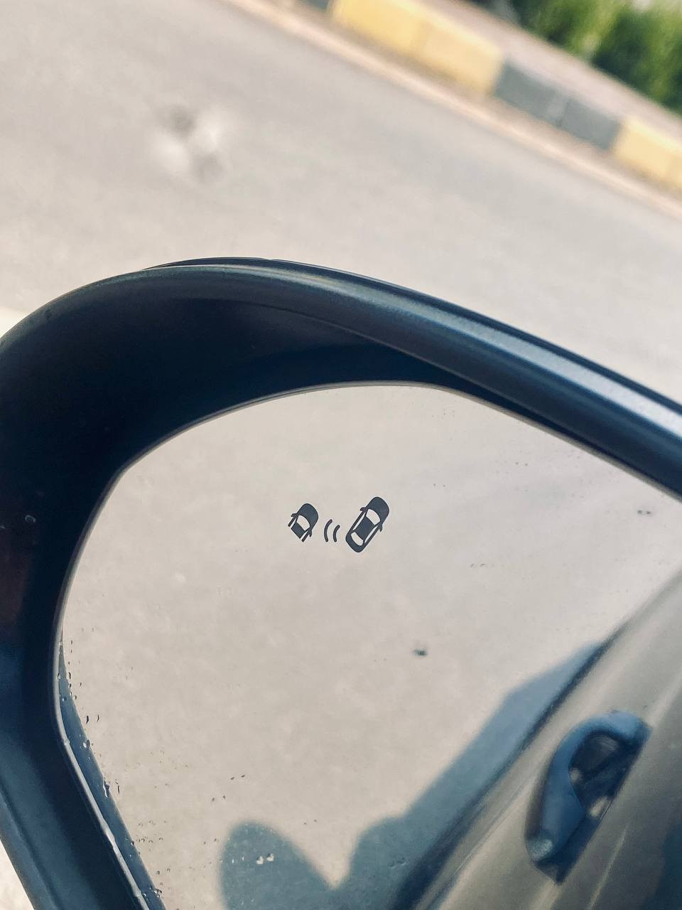 هونداي النترا      2018
⭕️كندي
⭕️اسود
⭕️بيها قطعتين بدون دواخل
⭕️محرك 20دوش لاصرف ولانفخ
⭕️ماشية 150 كليو متر فقط
⭕️هز شهر ال 6 تصقط
⭕️سنوية 2030
⭕️رقم مصطره اربيل
⭕️كير اي تي المرغوب
⭕️هيتر كشنات
⭕️هيتر استيرن
⭕️نقطه عمياء 
⭕️رادارة
⭕️شاشه اصليه تدعم كار ابلاي
⭕️مانع انزلاق
⭕️3 انضمات قيادة ايكو -سبورت-نورمان
⭕️السيارة جاهزة ماتصرف عليها فلس
⭕️السعر 125$ وبيها مجال 💵
⭕️العنون موصل حي الحدباء
⭕️الانتصال  ***********
***********
