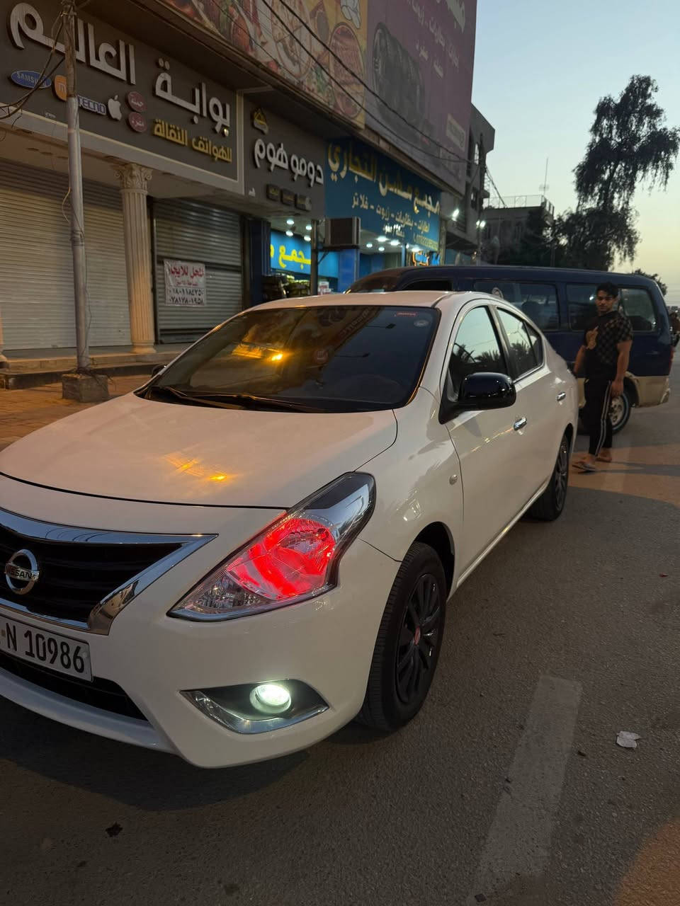 السلام عليكم نيسان صني الهندي موديل 23 ماشيه 60 السياره جاهزه عل اخر حبه منضومه زنون كبات رياضي تايرات جدد تبريد مكينه حداديه شاشه سماعات دوشمه كشنات مال جناي  الضرر الچاملغ الخلفي وبارد بل جامغ الامامي جهة الصدر فقط السعر خاص


**إذا كنت صاحب هذا الإعلان وتريد حذفه لأي سبب، رجاءا أرسل رسالة إلى الدعم الفني**