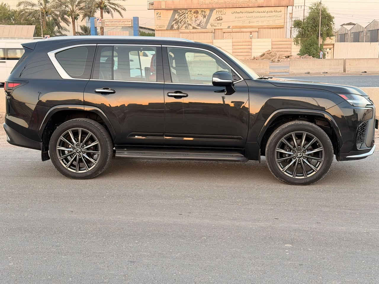 لكزز أف سبورت موديل 23
ساس ماشيه 75 بيه بارد بلبال
السعر 10شدات العنوان بغداد قرب علوه الرشيد ***********
