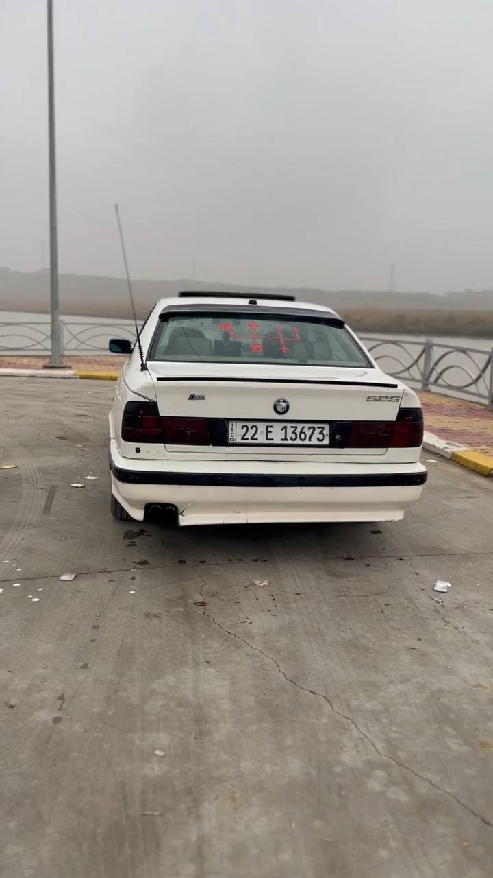 بسم الله الرحمن الرحيم

السلام عليكم بي ام 525 للبيع رقم اربيل كير ومحرك شرط كهربائيات ملضومه تبريد جديده كلشي بيها جديد سنويه صقطت بشهر 10/ 2025 تواير جديد صدر مامي وخلفي جديد السعر ٥٣ وبيها مجال الأرقام ***********
